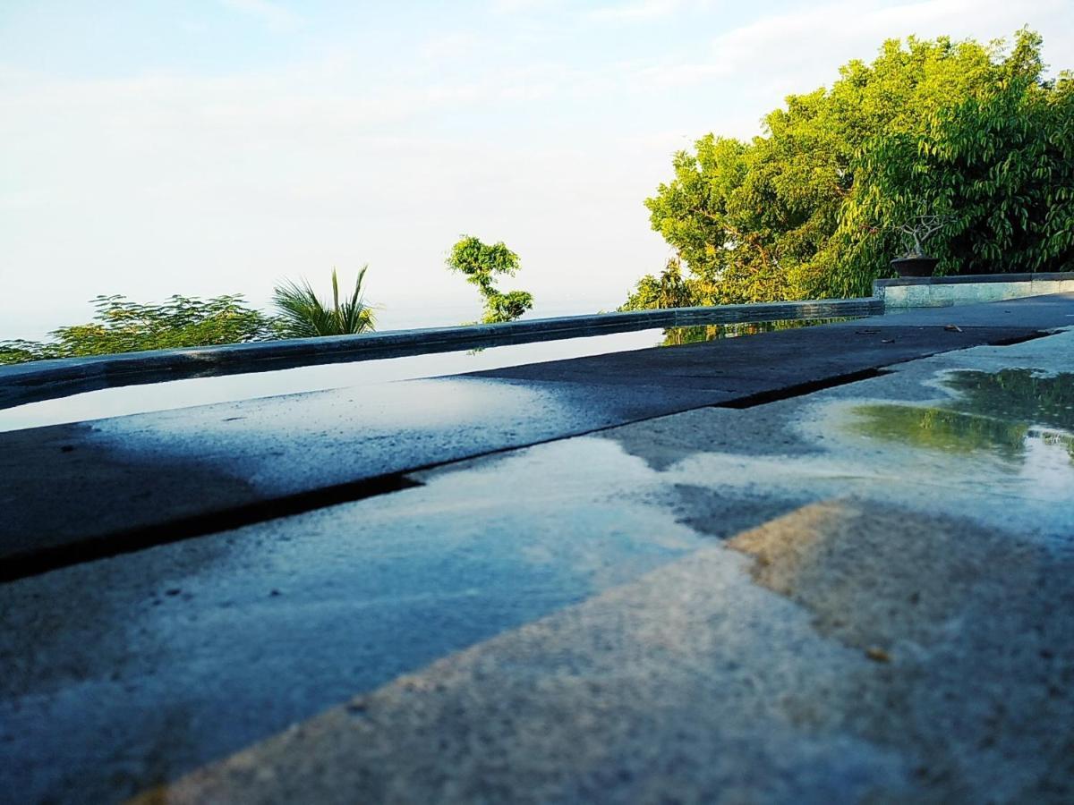 Villa Mimpi Manis Infinity Pool&180°Ocean View Амед Екстер'єр фото